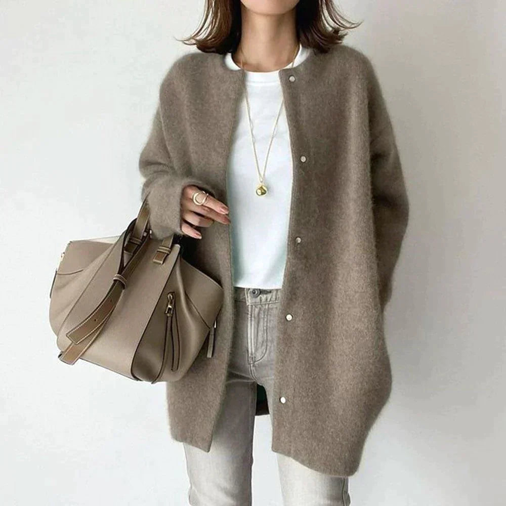 Loose Vintage Cardigan Vest – Trendy & Versatile Layering Piece