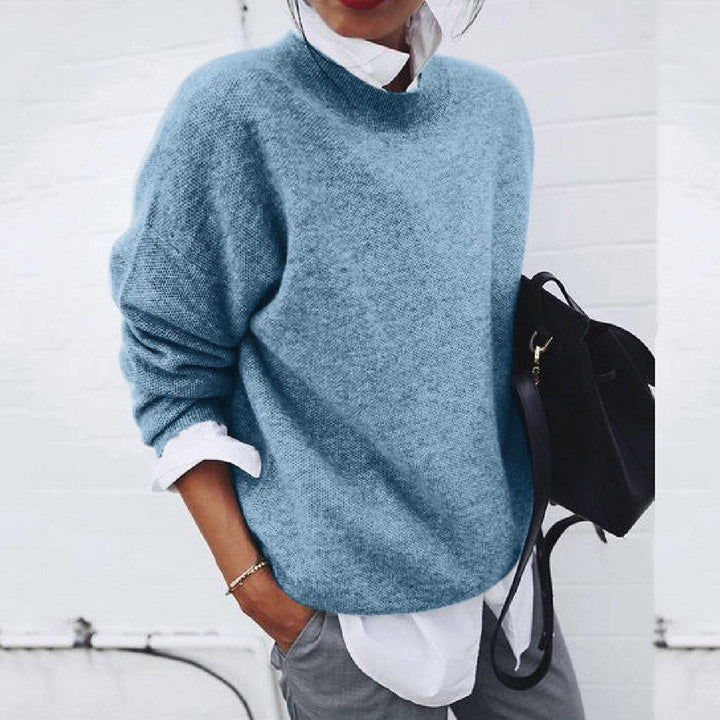 Soft Cashmere Sweater – Chic & Comfortable Layering Essential