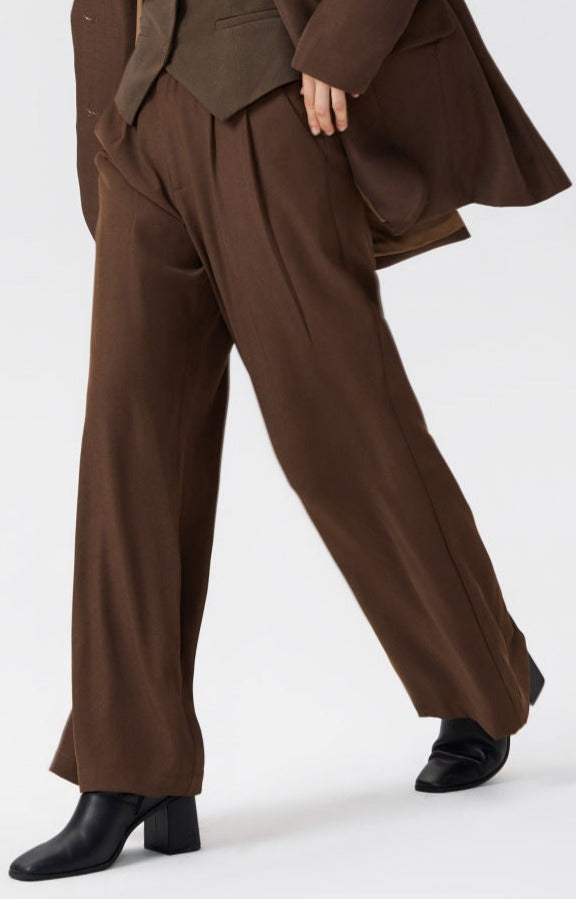 Solid Straight Wide-Leg Pants – Chic & Comfortable Fashion Essential