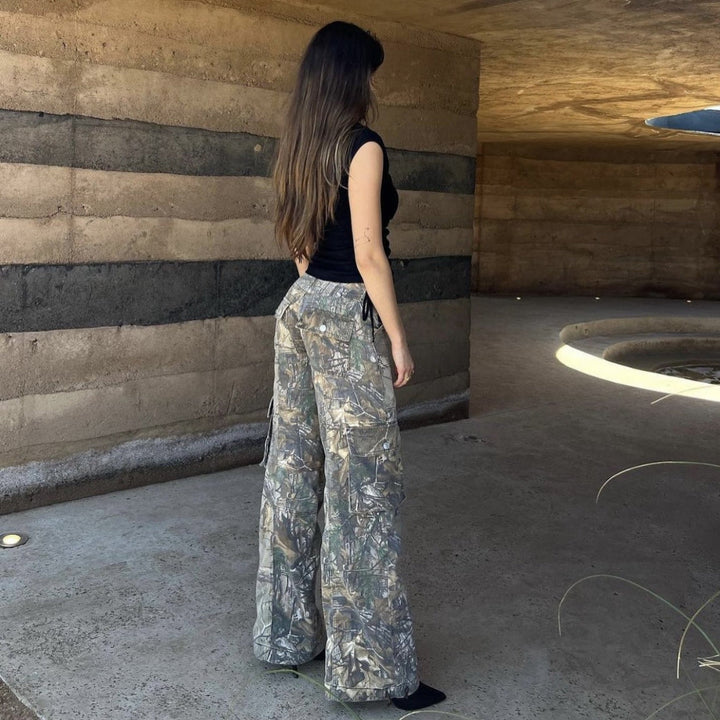 Stylish Camo Pants – Trendy & Comfortable Urban Wear