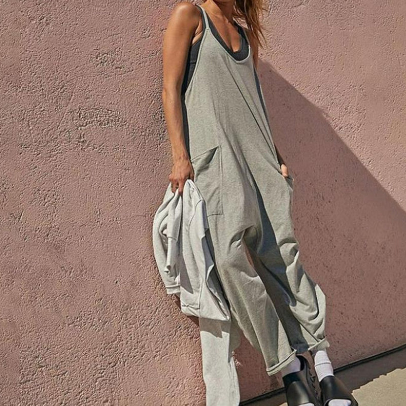 V-Neck Sling Pocket Jumpsuit – Trendy & Chic Everyday Wear