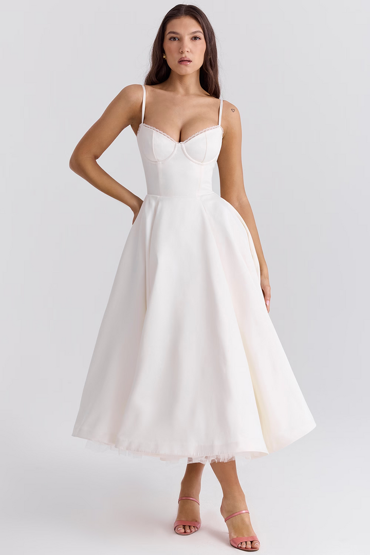 Elegant Party Dress – Sophisticated Style for Special Occasions