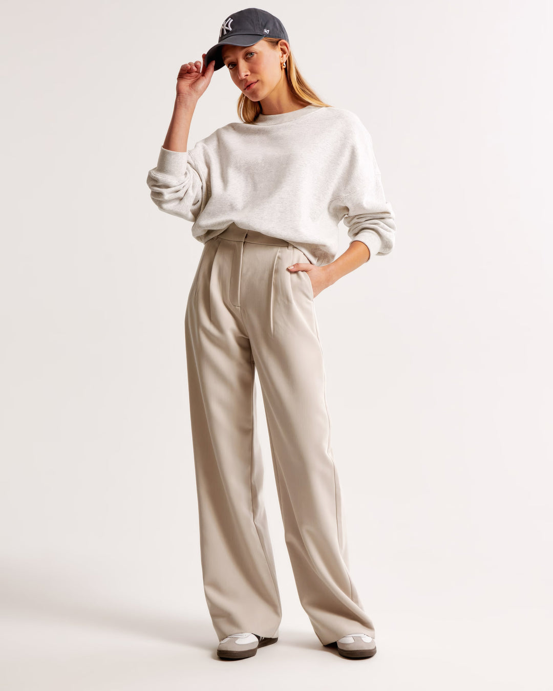 Modern Women's Pants – Trendy & Chic Everyday Style
