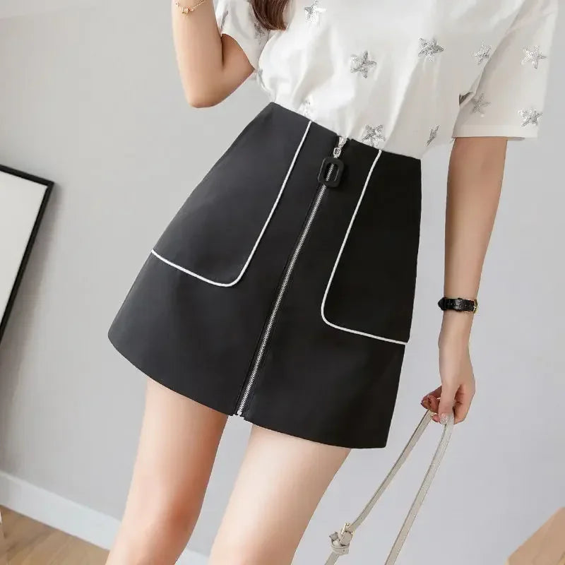 Mini Skirt With Zipper – Trendy & Chic Addition to Your Wardrobe