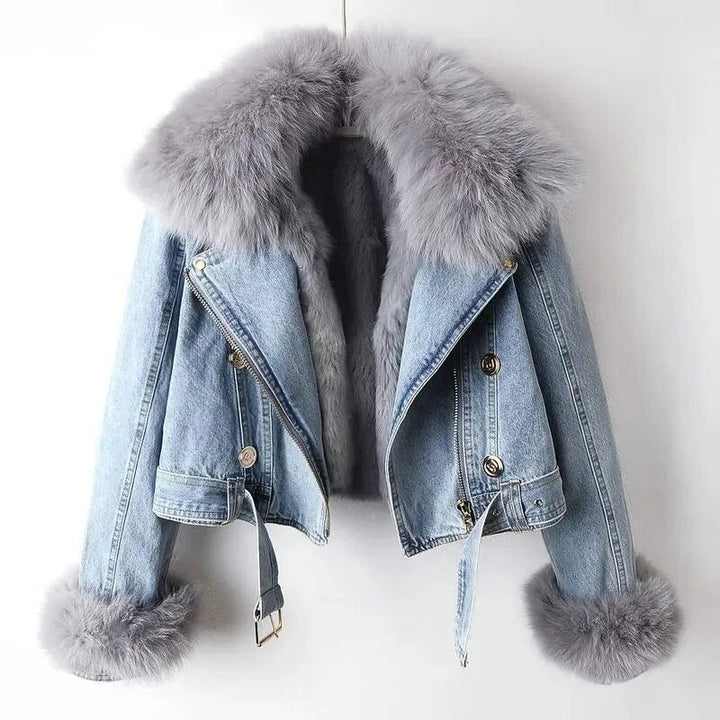 Fur-Lined Jean Jacket – Trendy & Chic Outerwear for Stylish Looks