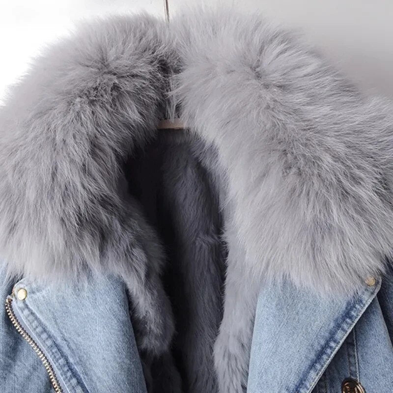 Fur-Lined Jean Jacket – Trendy & Chic Outerwear for Stylish Looks