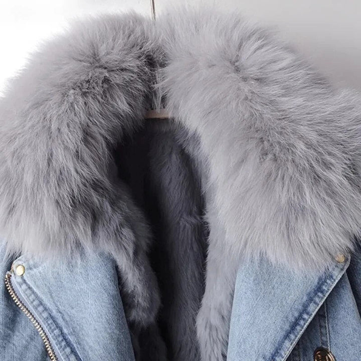 Fur-Lined Jean Jacket – Trendy & Chic Outerwear for Stylish Looks