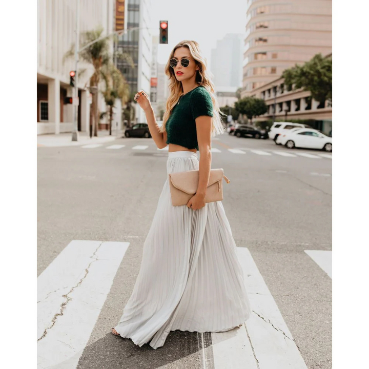 Elegant Long Pleated Skirt – Sophisticated Formal Wear for Any Occasion