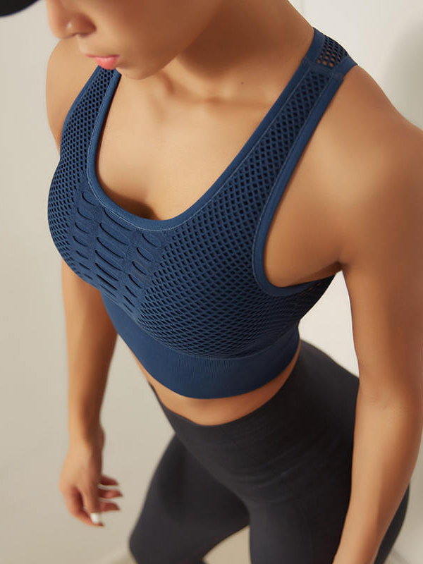 Hollow Out Fitness Top – Trendy & Comfortable Workout Gear
