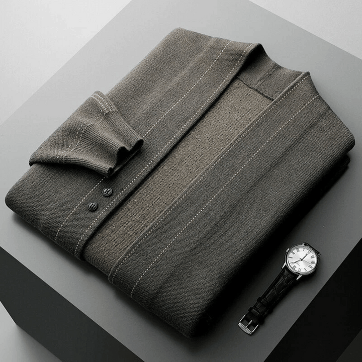 Virgin Wool Cardigan – Elegant & Sophisticated Layering Essential