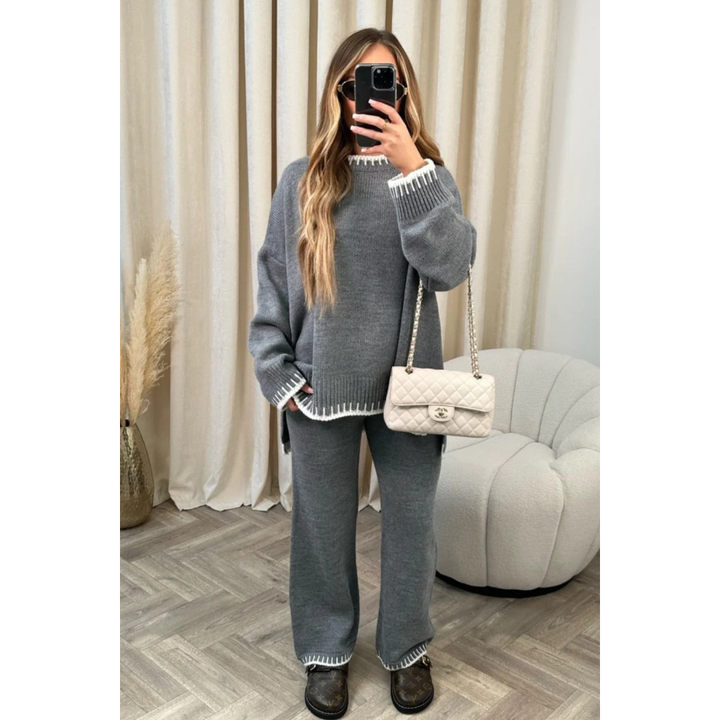 Elegant Two-Piece Knit Set – Sophisticated & Stylish Wardrobe Essential