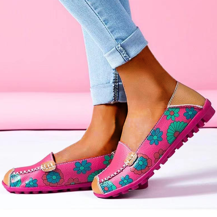 Comfy Casual Loafers – Trendy & Relaxed Everyday Style
