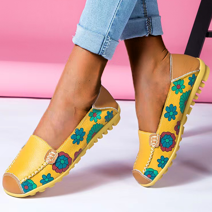 Comfy Casual Loafers – Trendy & Relaxed Everyday Style