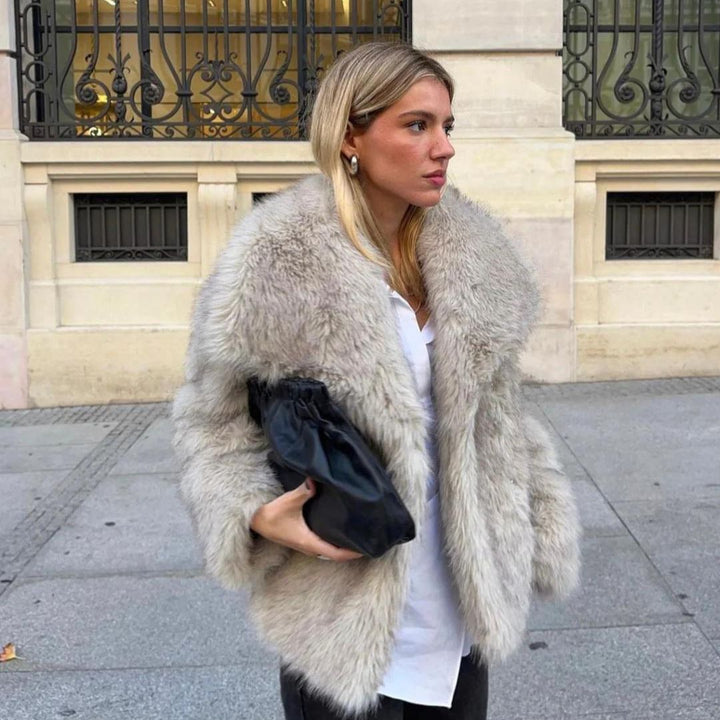 Eco-Friendly Fur Coat – Chic & Sustainable Outerwear