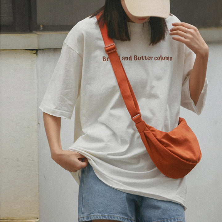 Half Moon Crossbody Bag – Trendy & Chic Accessory for Every Outfit