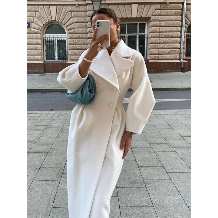 Elegant Winter Coat – Sophisticated & Warm Fashion Statement