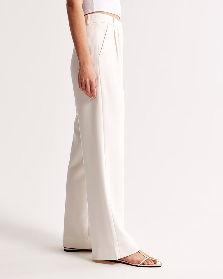 Modern Women's Pants – Trendy & Chic Everyday Style