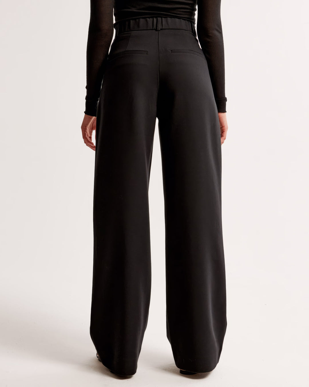 Modern Women's Pants – Trendy & Chic Everyday Style