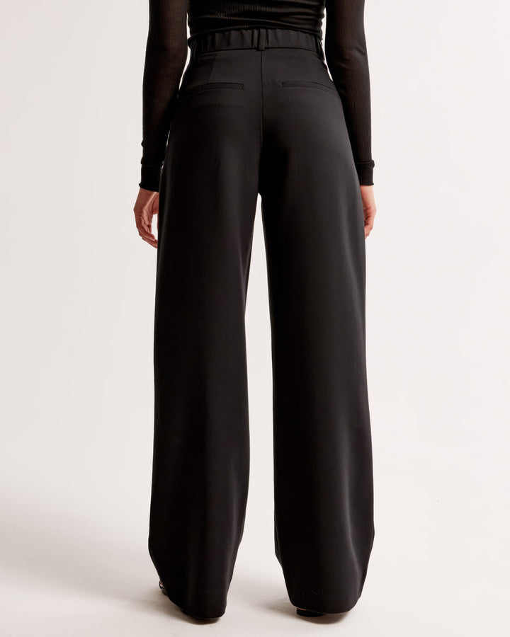 Modern Women's Pants – Trendy & Chic Everyday Style