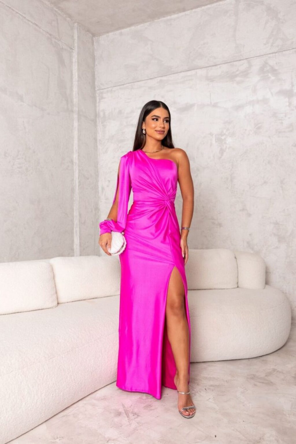 Elegant Silhouette Dress – Sophisticated & Timeless Evening Wear