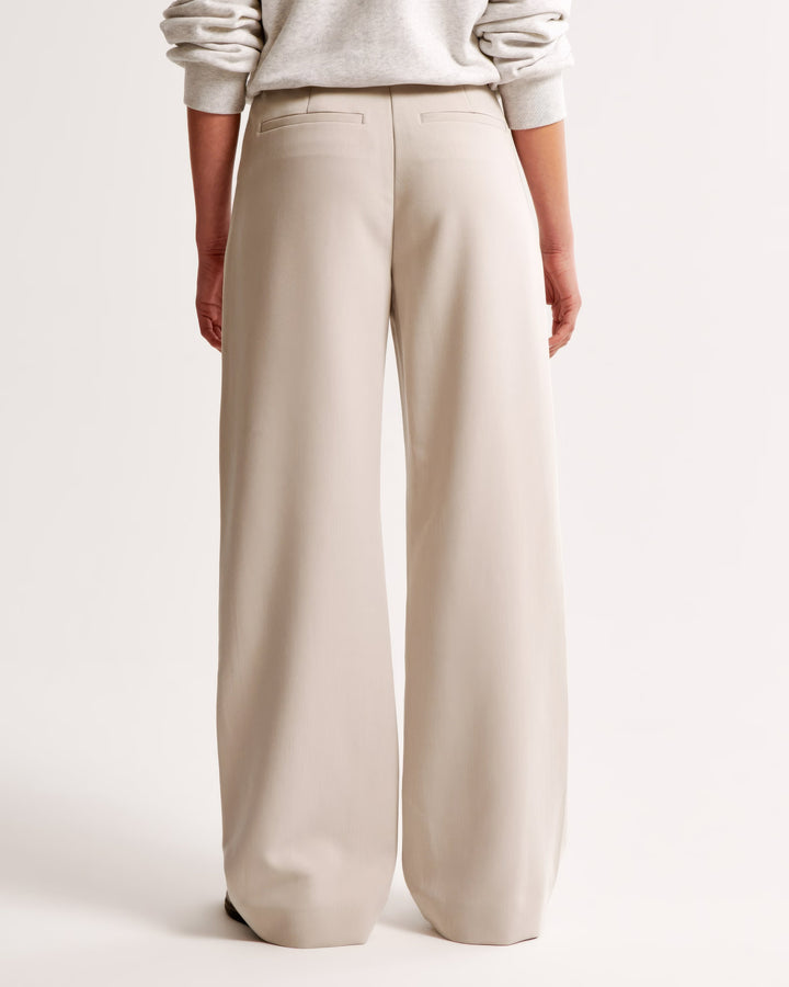 Modern Women's Pants – Trendy & Chic Everyday Style