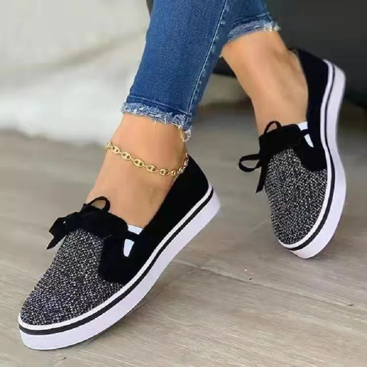 Orthopedic Flat Sneakers – Comfortable & Supportive Style