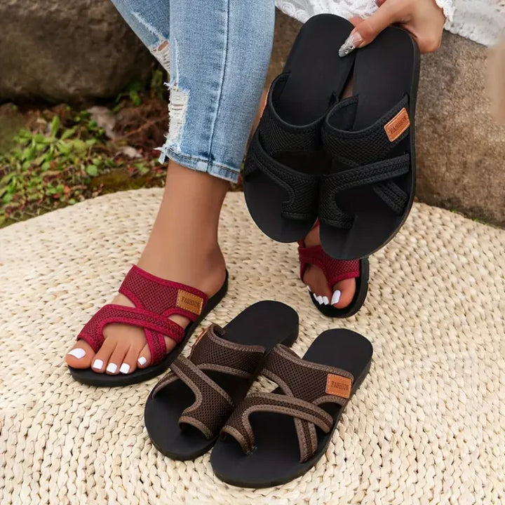 High-Quality Slide Sandals – Trendy & Comfortable Footwear