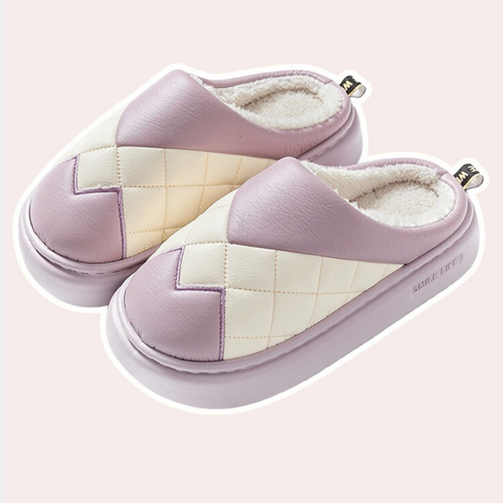 Chic Stylish Slippers – Comfortable & Trendy Footwear for Everyday Wear
