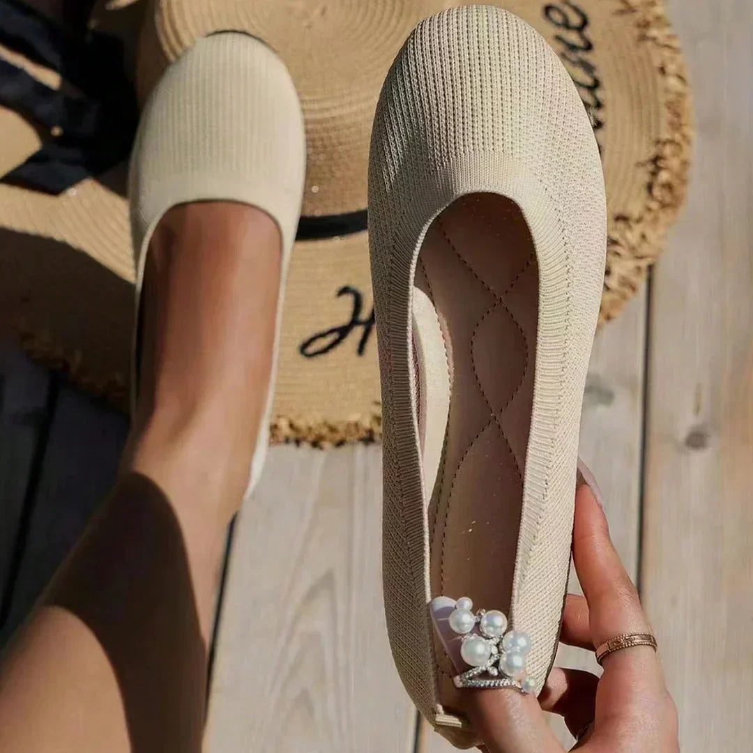 Trendy Non-Slip Shoes – Chic & Comfortable Footwear