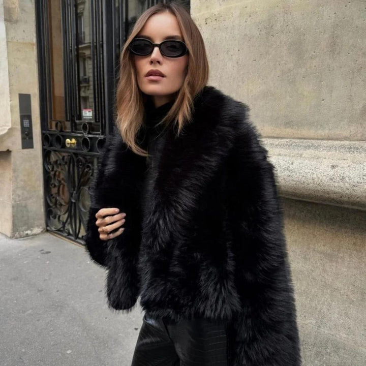 Eco-Friendly Fur Coat – Chic & Sustainable Outerwear