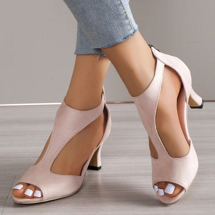 Stylish Elegance in Sandal Form – Chic & Comfortable Summer Footwear