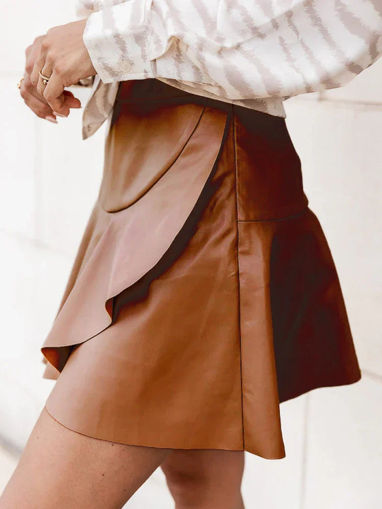 Pleated Imitation Leather Skirt – Trendy & Chic Fashion Staple