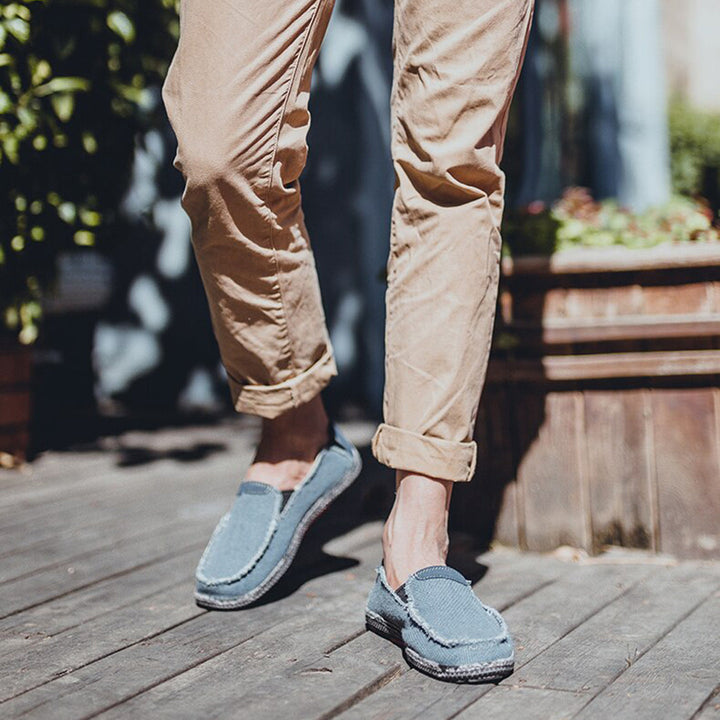 Comfortable Breathable Loafer – Stylish & Modern Slip-On Shoe