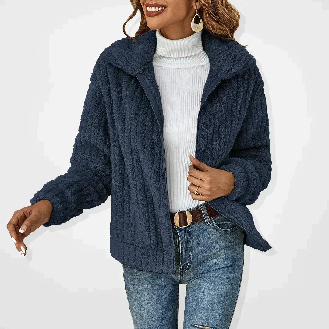 Stylish Plush Cardigan – Trendy & Cozy Layering Essential