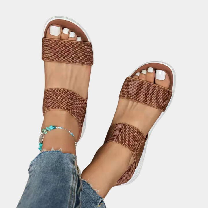 Sophisticated & Trendy Flat Sandals – Chic Summer Footwear