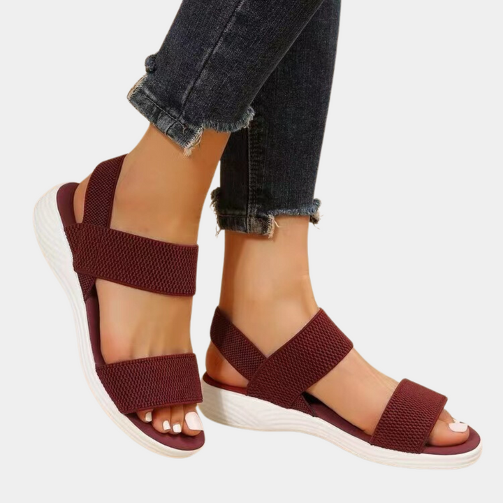 Sophisticated & Trendy Flat Sandals – Chic Summer Footwear