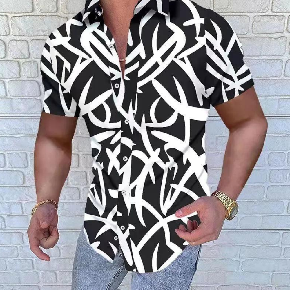 Stylish Short-Sleeved Shirt – Trendy & Modern Everyday Wear