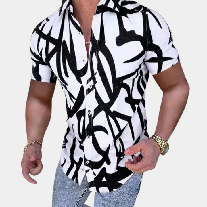 Stylish Short-Sleeved Shirt – Trendy & Modern Everyday Wear