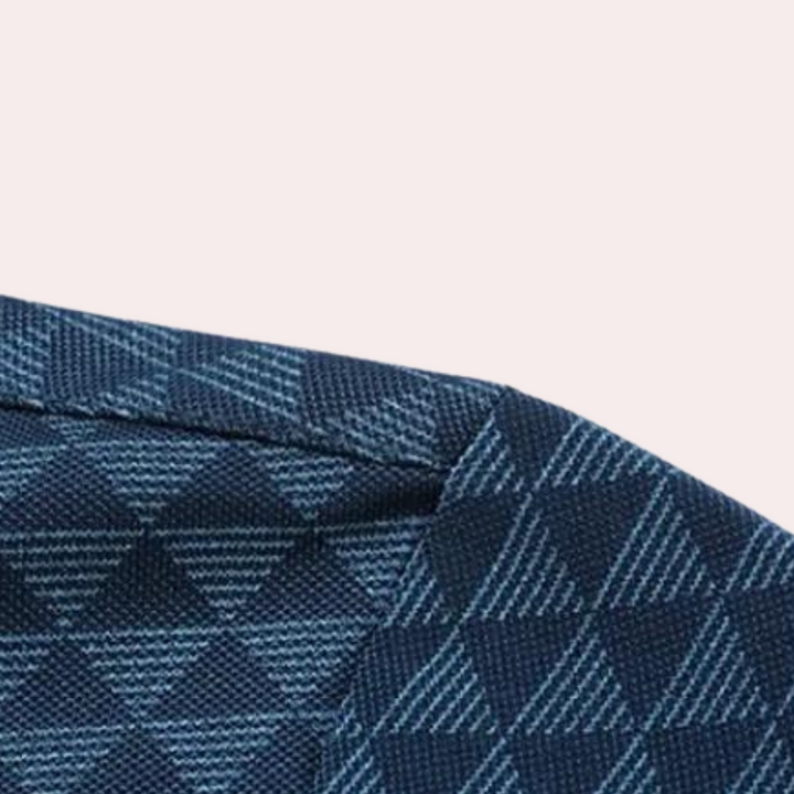 Elegant Men's Polo Shirt – Sophisticated Style for a Carefree, Stylish Look