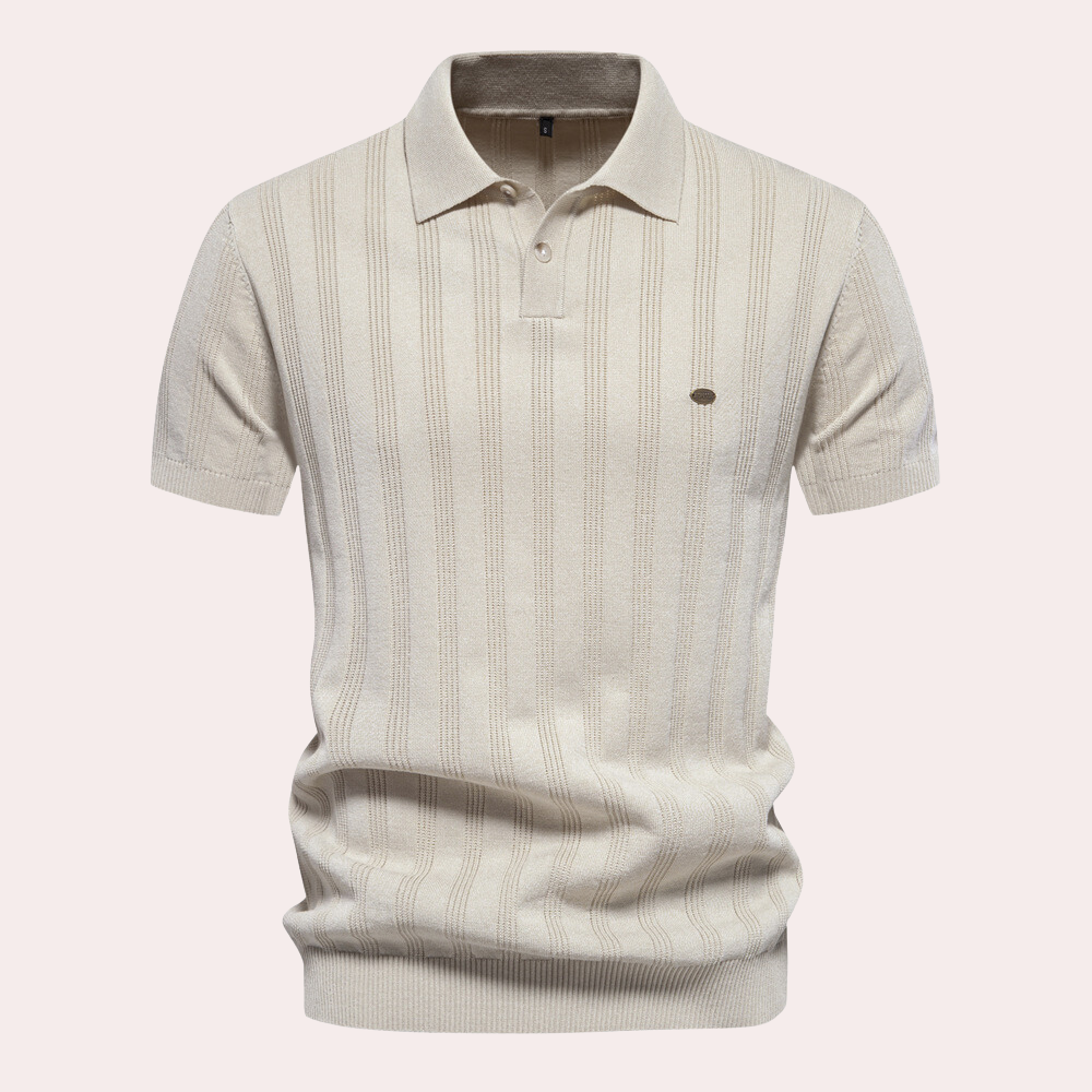 Elegant Knitted T-Shirt – Sophisticated Style for the Modern Man