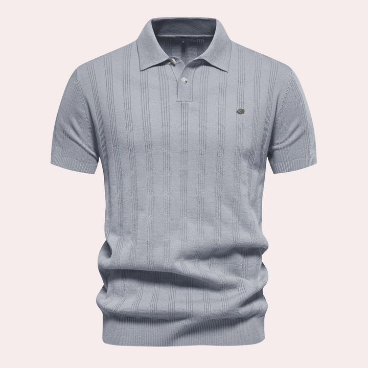 Elegant Knitted T-Shirt – Sophisticated Style for the Modern Man