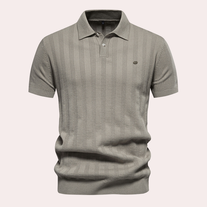 Elegant Knitted T-Shirt – Sophisticated Style for the Modern Man
