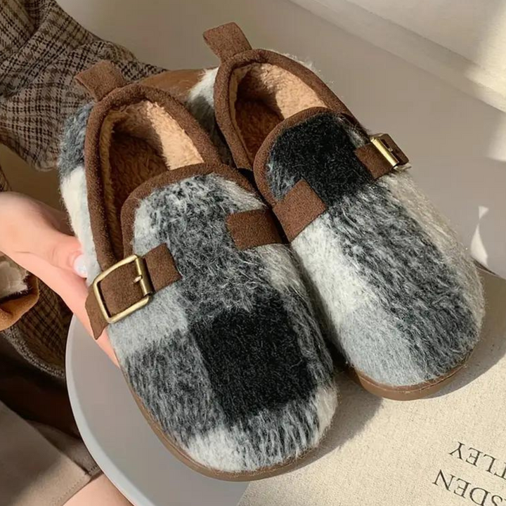 Luxury & Comfortable Women's Indoor Slippers – Elegant & Relaxed Footwear for Home Use