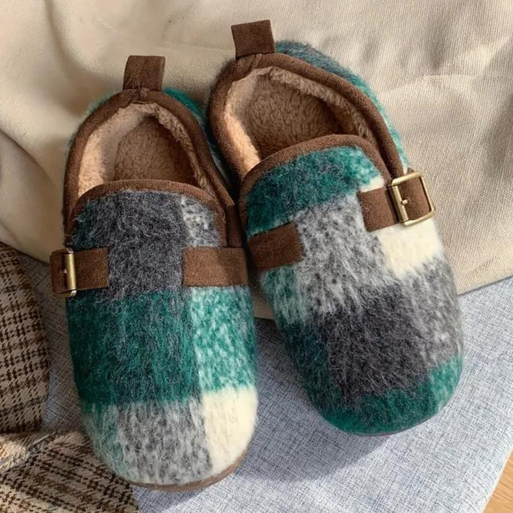 Luxury & Comfortable Women's Indoor Slippers – Elegant & Relaxed Footwear for Home Use