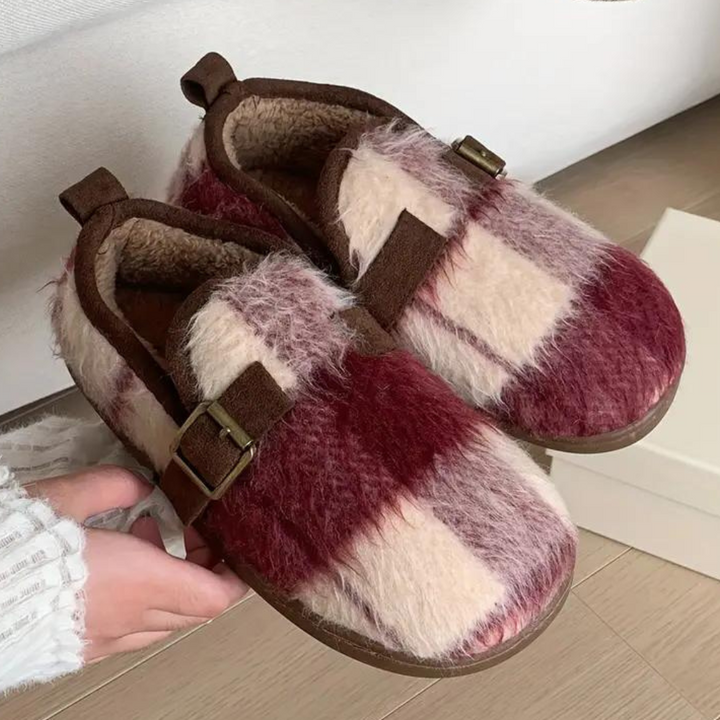 Luxury & Comfortable Women's Indoor Slippers – Elegant & Relaxed Footwear for Home Use