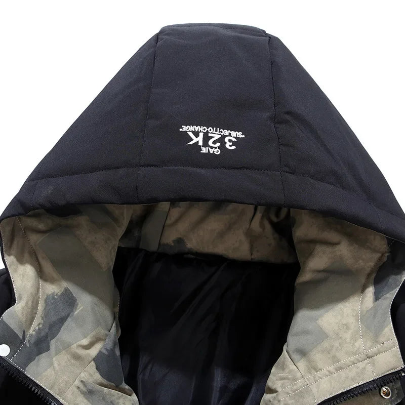 Outdoor Jacket with Hood – Trendy & Comfortable Casual Wear