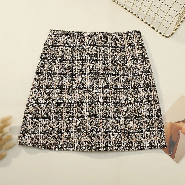 Thick Wool Pearl Skirt – Elegant & Sophisticated Winter Fashion