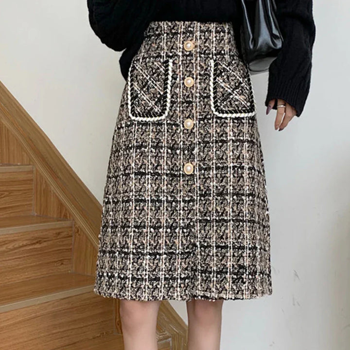 Glitter Tweed Skirt – Chic & Trendy Fashion Statement