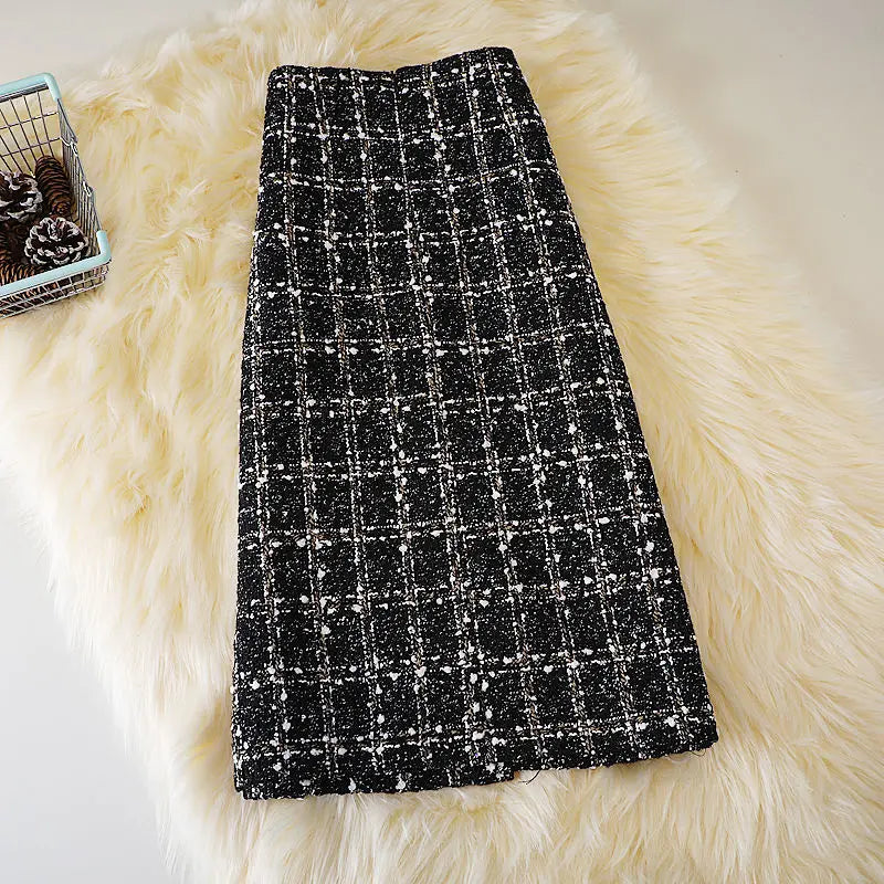 Glitter Tweed Skirt – Chic & Trendy Fashion Statement