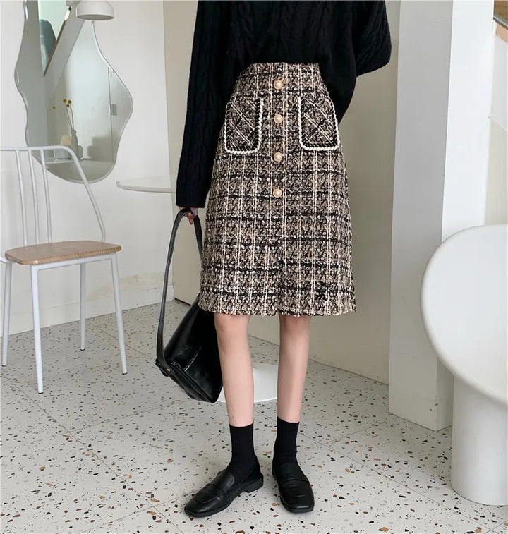 Glitter Tweed Skirt – Chic & Trendy Fashion Statement